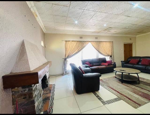 4 BEDROOM PROPERTY TO RENT IN LAMBTON